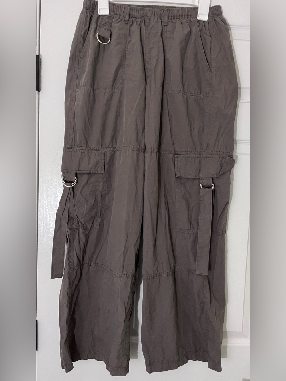 Wild Fable Wide Leg Cargo Pants in Taupe Y2K Look pants Size XS